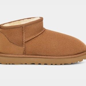 NIB Ugg Classic Ultra Mini